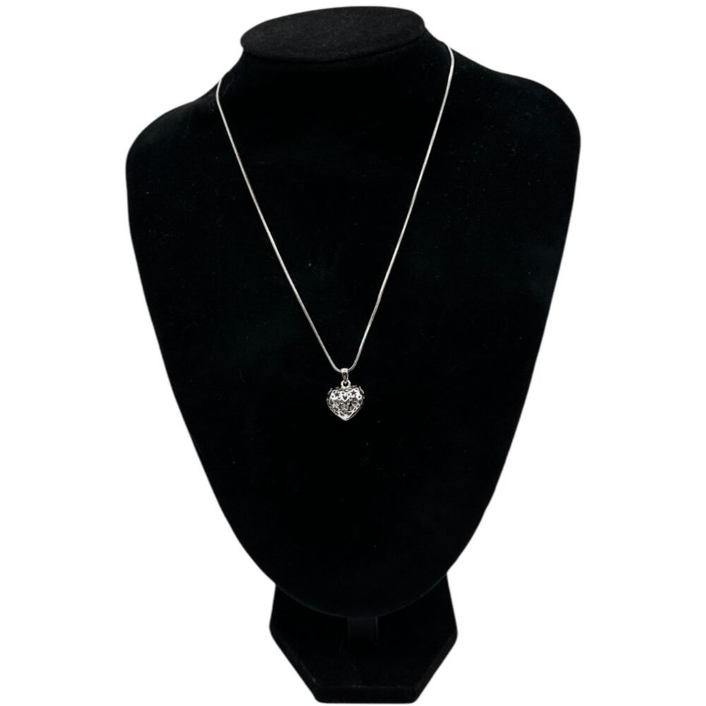 Sterling Silver Heart Pendant Necklace With Elegant Chain Jewelry Gift For Women